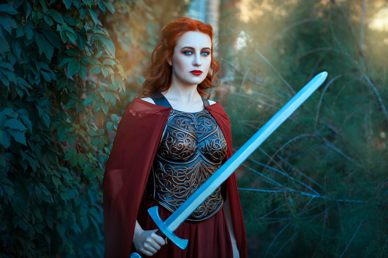 Celtic girls in silly movies VS Real female Celtic warriors : r
